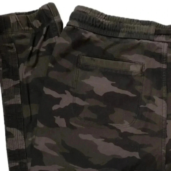 ATHLETA Farallon Camouflage Joggers - Picture 4 of 11